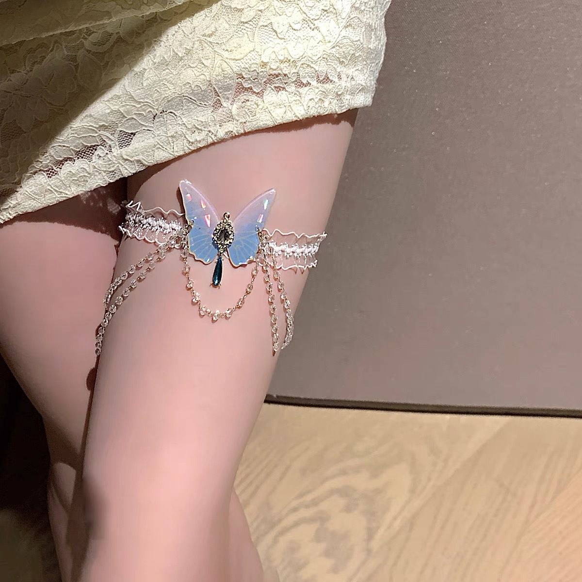 Modieuze vlinderpatroon elasti - Body Jewelry Leg Chain recensie en prijs